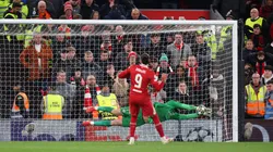 El penal errado por Darwin Núñez.