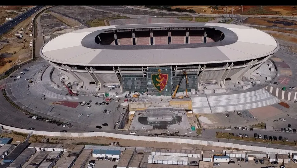 Stade Ali la Pointe.