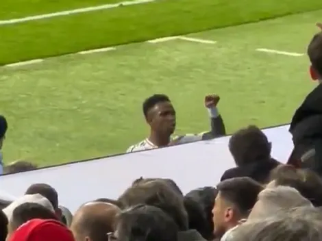 El provocador gesto de Vinicius Junior a los hinchas de Atlético de Madrid