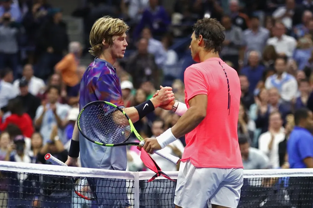Rublev saluda a Rafa tras su partido en el US Open 2017. (Foto: Getty).