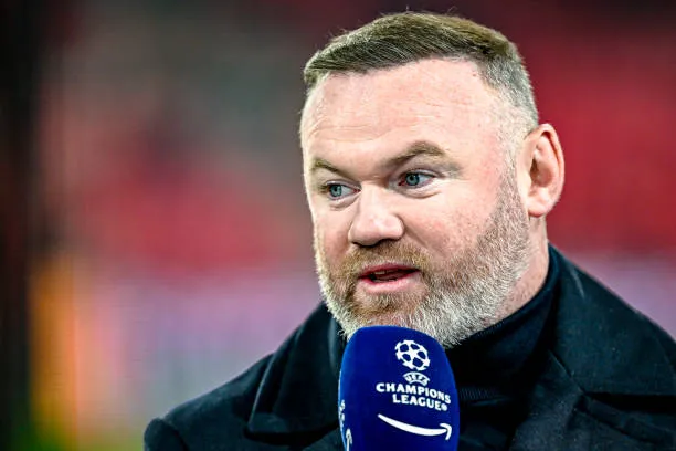 Rooney fue muy crítico con Van Dijk en el gol del PSG.