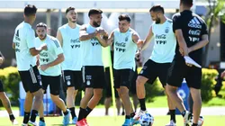 Emiliano Buendía en la Selección Argentina.