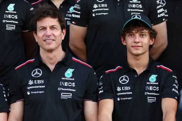 Wolff, orgulloso de Antonelli tras el GP de Australia.