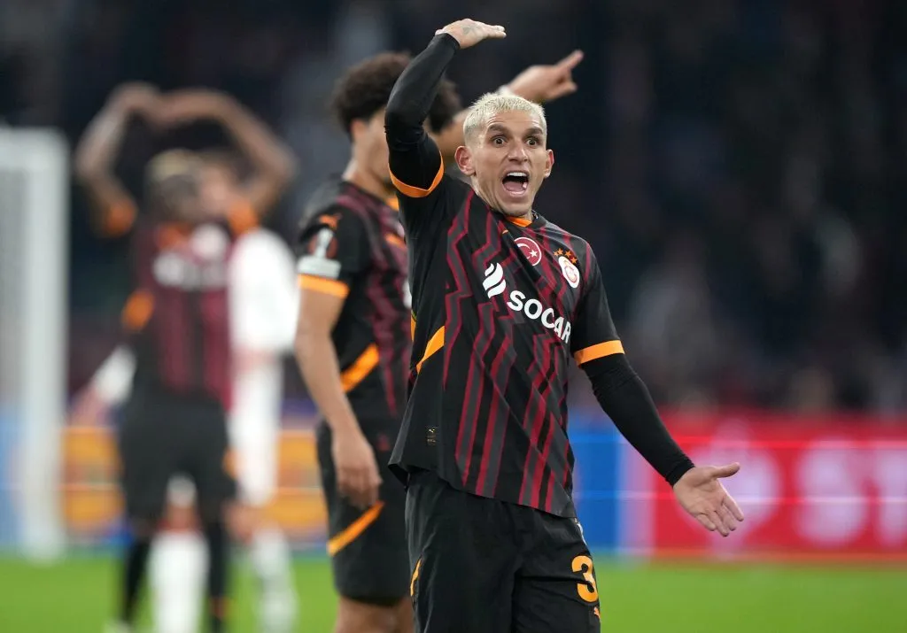 Lucas Torreira, jugador de Galatasaray. (Alex Bierens de Haan/Getty Images)