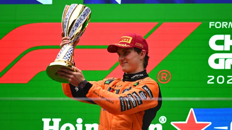 Oscar Piastri ganó el GP de China.