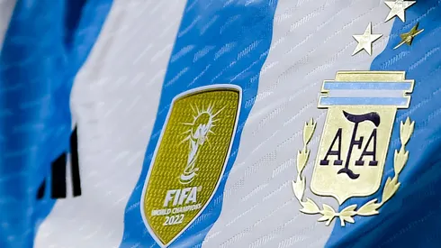 Por qué Argentina juega sin el parche de campeón del mundo hoy contra Brasil
