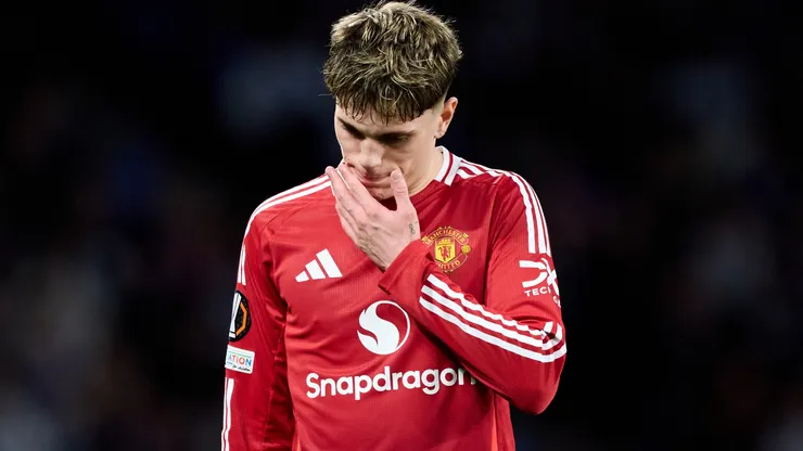 Un referente del United cargó contra Garnacho