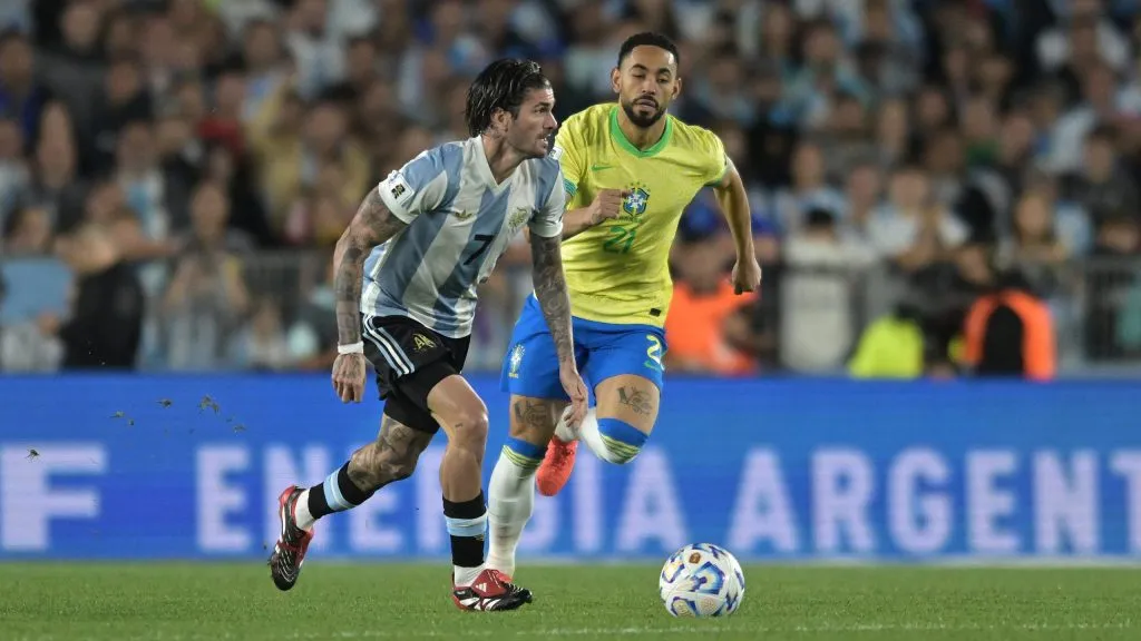 Rodrigo De Paul en medio de la goleada de Argentina sobre Brasil. (Getty Images)