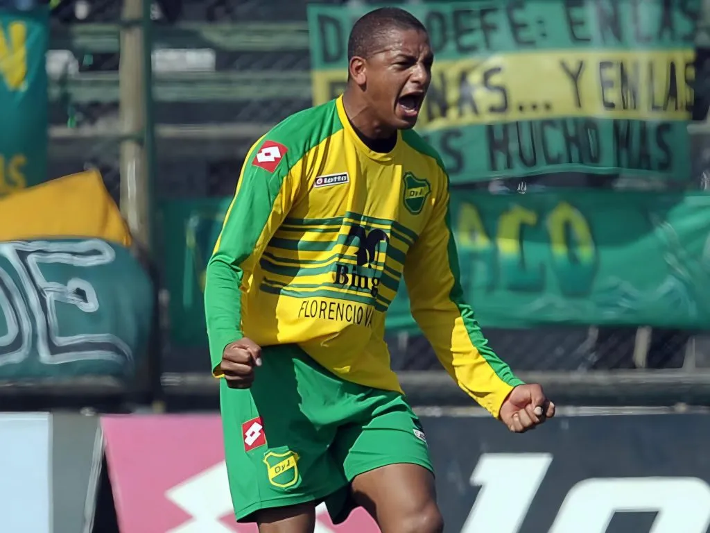 Píriz Alves le marcó un doblete a River en el Nacional B.