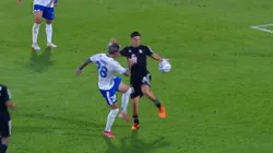 El penal que no le cobraron a Vélez contra Riestra que hizo estallar a Guillermo Barros Schelotto