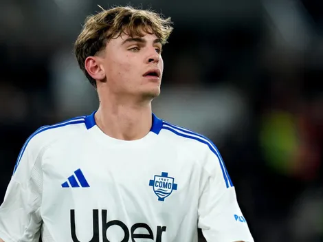 La decisión que Cesc Fábregas evalúa en Como y puede condicionar la salida de Nico Paz