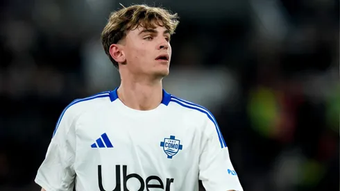 La decisión que Cesc Fábregas evalúa en Como y puede condicionar la salida de Nico Paz