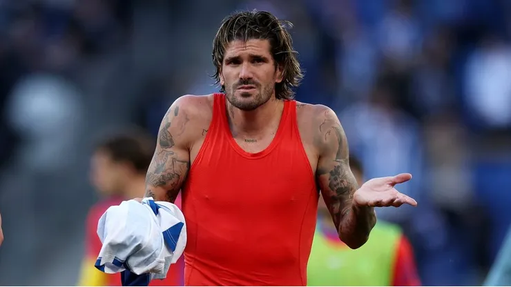 Dos gigantes de Italia van decididos por De Paul