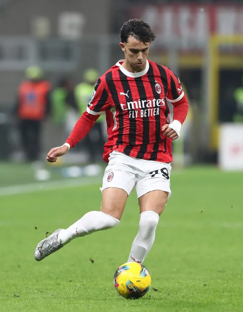 João Félix se irá de AC Milan.