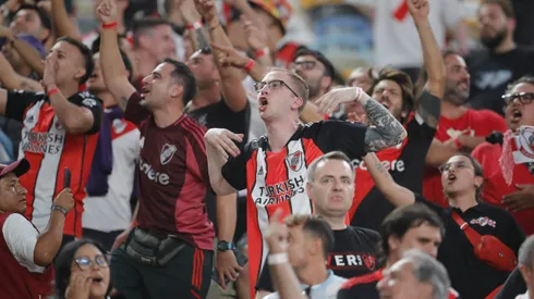 Los hinchas de River cuestionaron a Maxi Meza pese al triunfo en la Libertadores