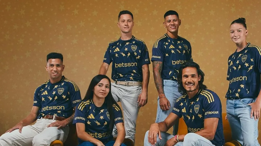 Boca presentó a su nueva camiseta.