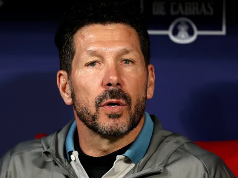 Duras críticas a Simeone en España por el planteo de Atlético de Madrid en la derrota ante Barcelona