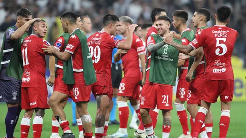 El plantel de Huracán que jugó en Brasil.