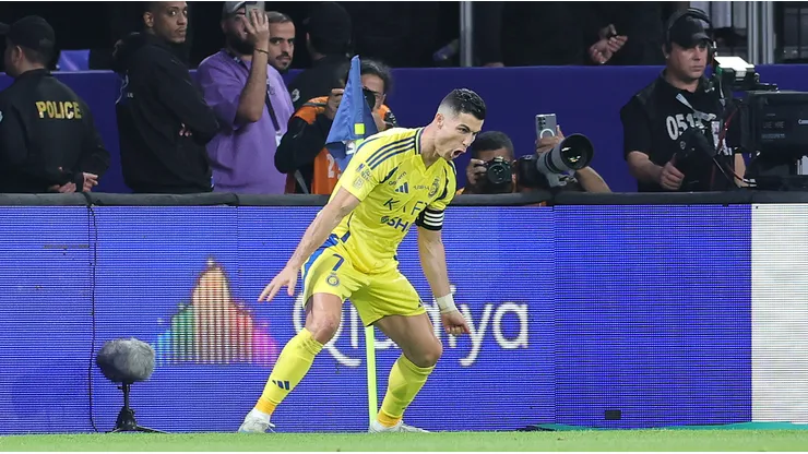 Se aleja de Messi: Cristiano Ronaldo marcó dos goles y tomó distancia en la carrera por ser el máximo goleador de la historia