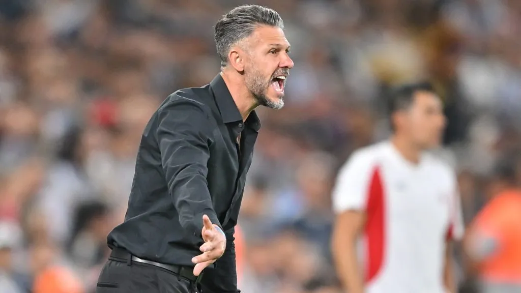 Martín Demichelis al frente de Monterrey.