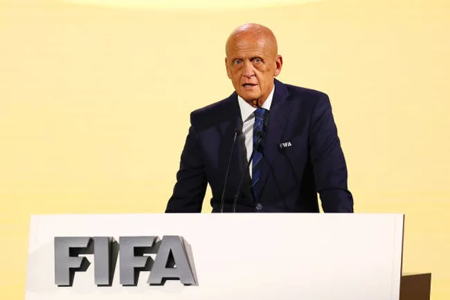 Pierluigi Collina oficializó el uso de la ‘Ref Cam’ en el Mundial de Clubes 2025.