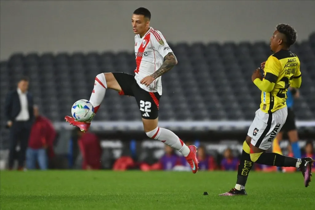 Kevin Castaño se afianzó en el once.