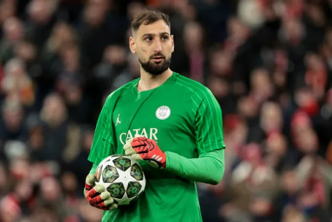 Donnarumma viene de ser figura en octavos.
