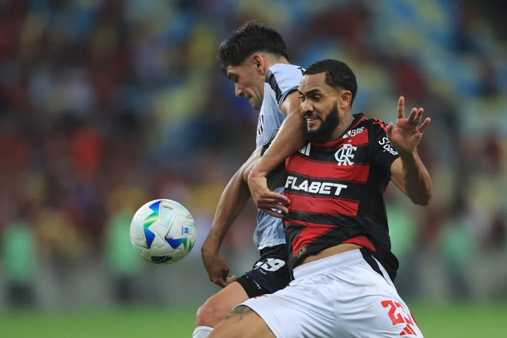 Lautaro Rivero en el duelo ante Central Córdoba.