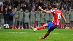 "Algo raro está pasando": La explicación de un experto sobre el video del penal de Julián Álvarez