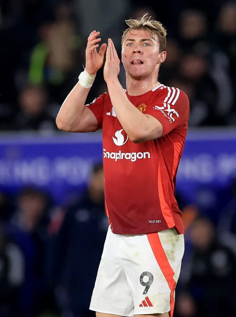 Rasmus Hojlund podría irse de Manchester United.