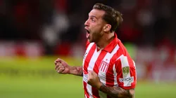 Ezequiel Piovi festeja su gol en la derrota por 2-1 de Estudiantes ante la Universidad de Chile por la Copa Libertadores 2025.