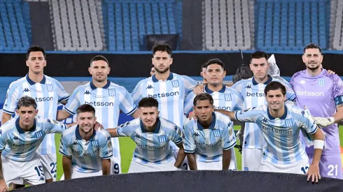 Racing busca una victoria para entrar entre los ocho mejores del Grupo A del Torneo Apertura 2025.