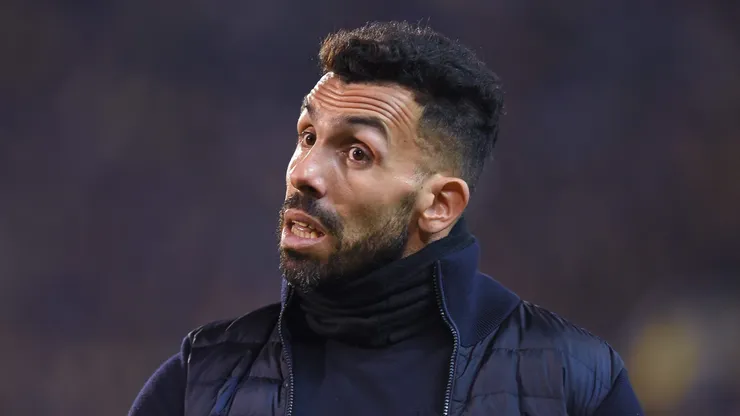 Carlos Tevez en su paso como DT de Independiente.