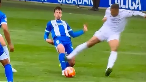 La sanción que recibió Kylian Mbappé tras la expulsión por su planchazo en Real Madrid vs. Alavés