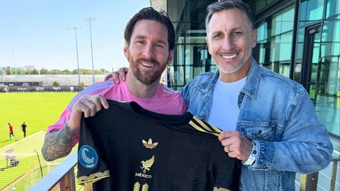 Compartió habitación con él en la Selección pero le regaló una camiseta de México: el encuentro del Chaco Giménez y Messi