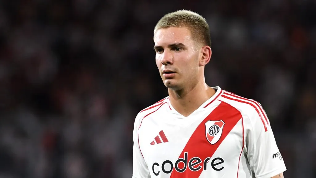 Franco Mastantuono está en carpeta del Manchester United.