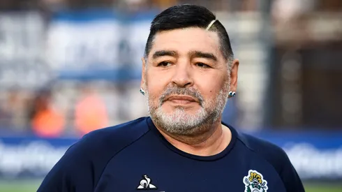 Diego Armando Maradona como entrenador de Gimnasia La Plata.