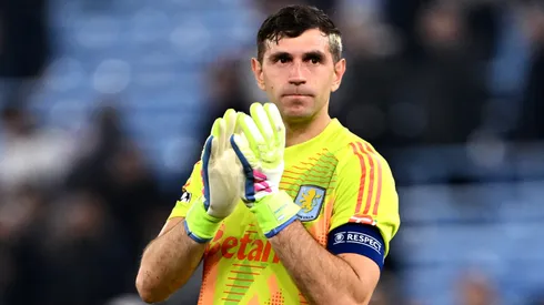 Dibu Martínez, arquero de Aston Villa.