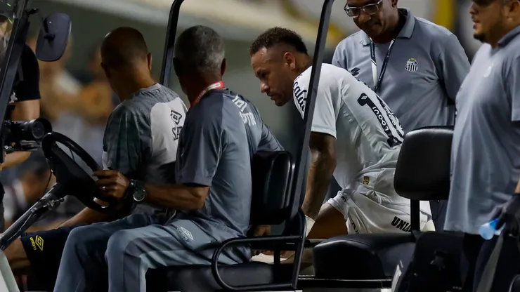 Neymar, otra vez lesionado.