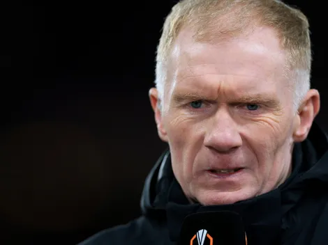 Paul Scholes liquidó a un titular del Manchester United: "No le tienen que pasar más la pelota"