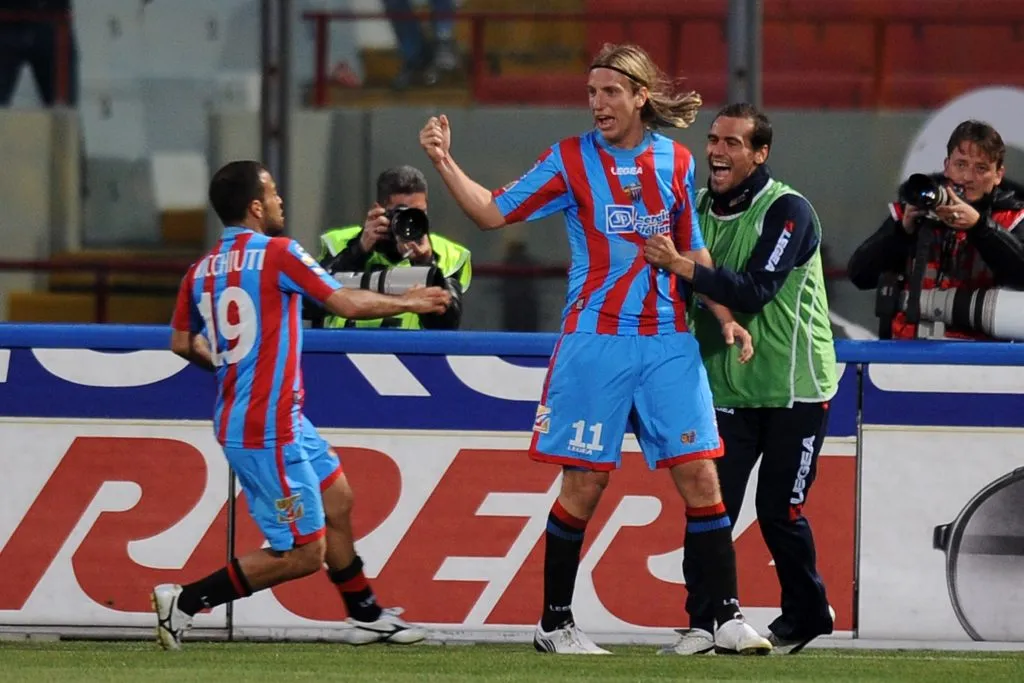 Ricchiuti celebra ron Maxi López ante el Palermo. Getty Images.