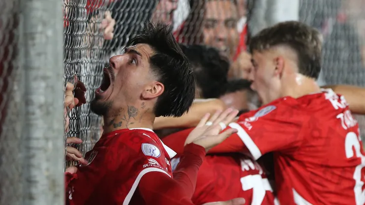 Los jugadores de Independiente, en un eufórico festejo.