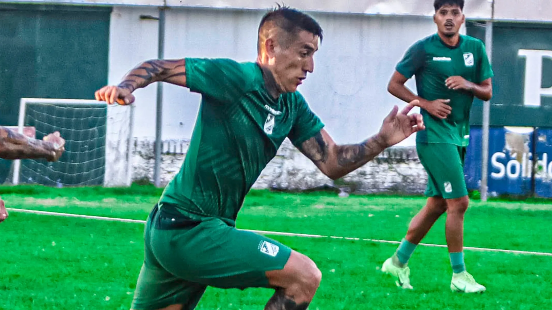 Ricardo Centurión durante su paso por el fútbol boliviano. (Foto: Prensa Oriente Petrolero)