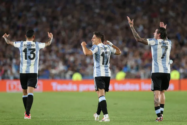 En Atlético de Madrid lo esperan varios compañeros de selección.