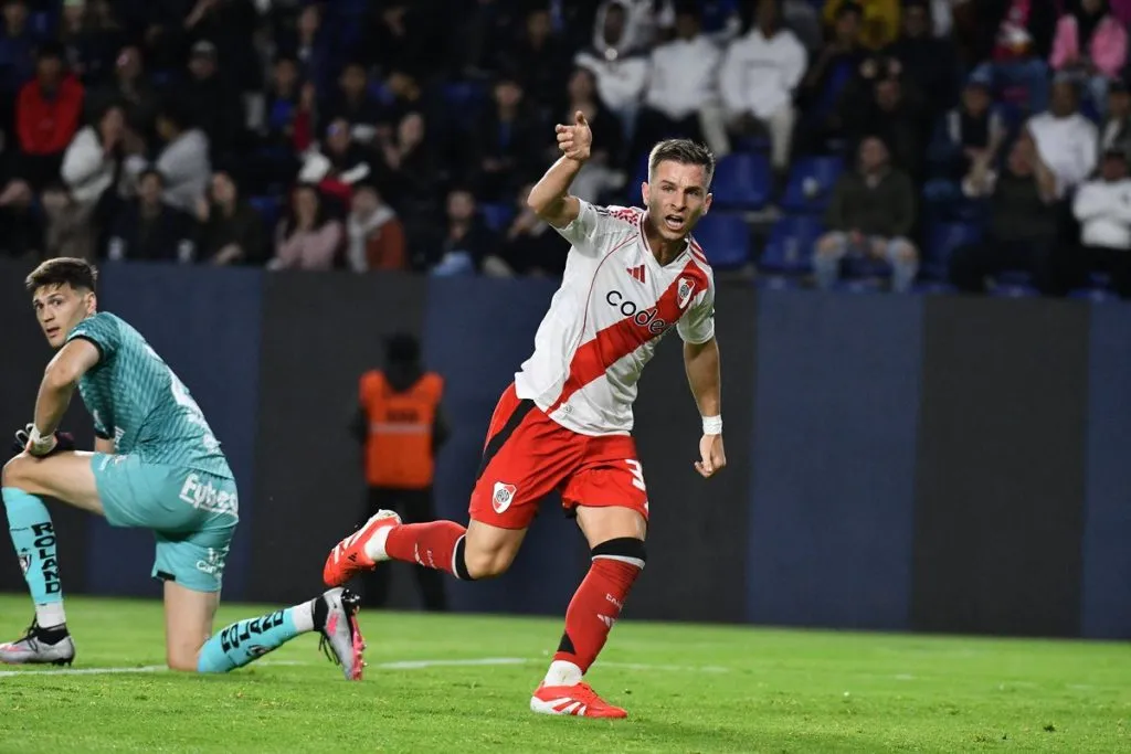 Galoppo festejando su gol. (Foto: Prensa River)