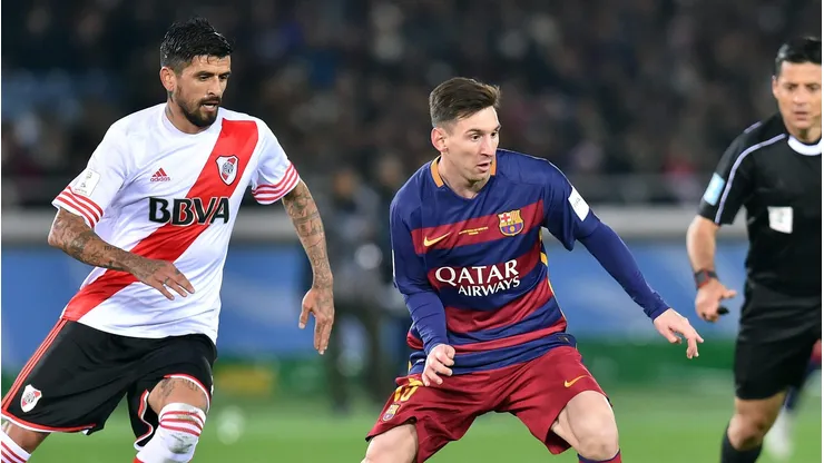 Lionel Messi ante River en la final del Mundial de Clubes 2015.