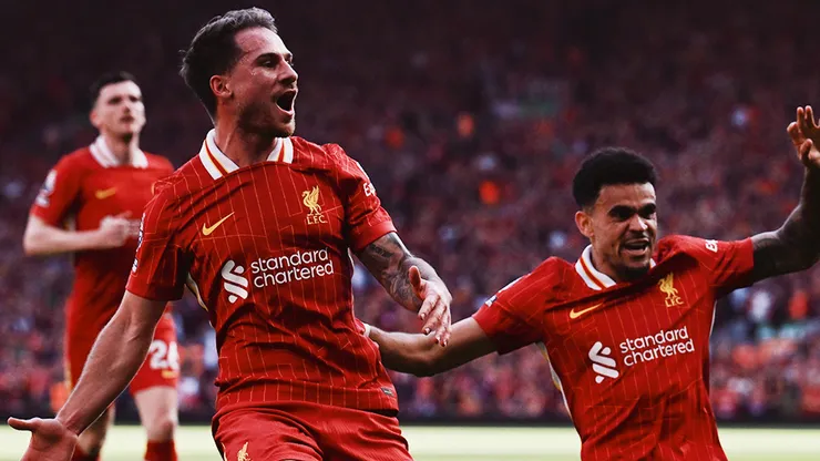 Alexis Mac Allister celebra su gol junto a Luis Díaz.