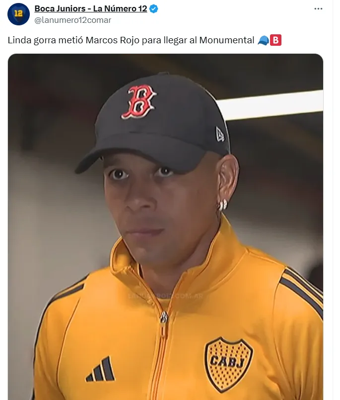 El look de Marcos Rojo al llegar al Estadio Monumental.