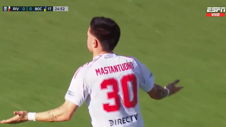 El festejo de Franco Mastantuono.