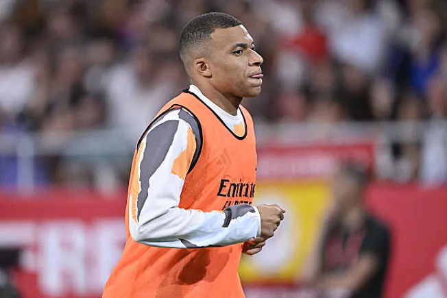 Para Carragher, Yamal está en un nivel al que Mbappé nunca llegará.